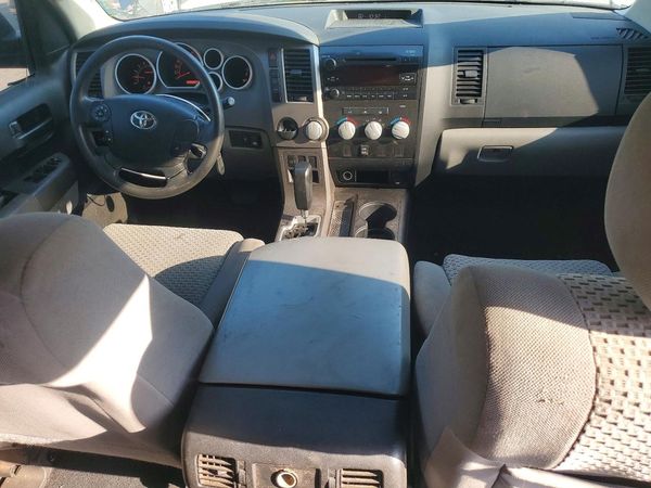 2012 TOYOTA TUNDRA SR5