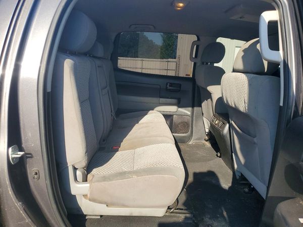 2012 TOYOTA TUNDRA SR5