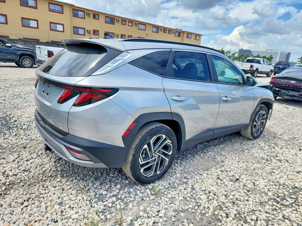 2026 HYUNDAI TUCSON SEL, SEL Plus