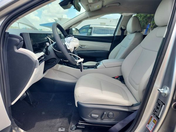 2026 HYUNDAI TUCSON SEL, SEL Plus