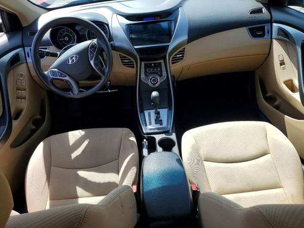 2013 HYUNDAI ELANTRA