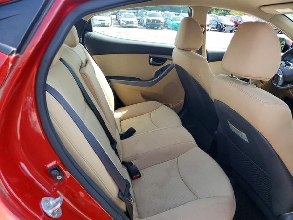 2013 HYUNDAI ELANTRA