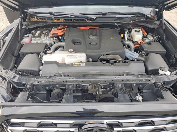 2024 TOYOTA TUNDRA Others