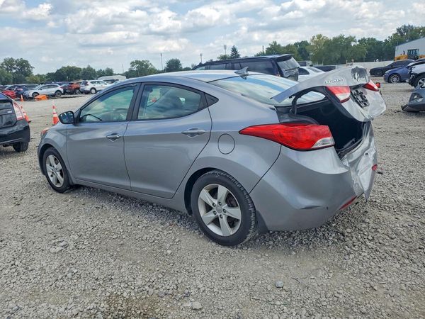 2013 HYUNDAI ELANTRA