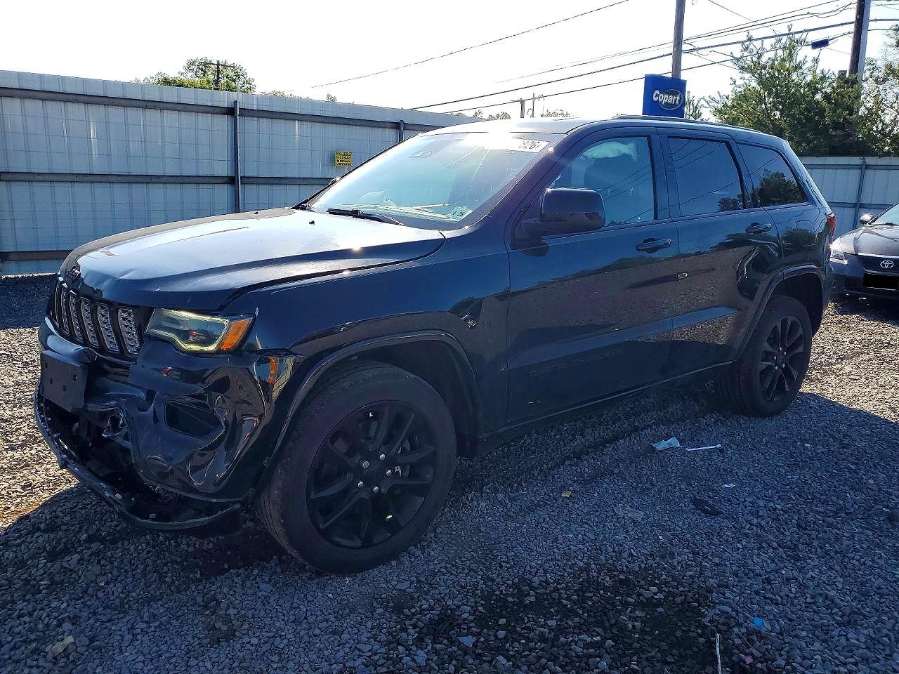 2021 JEEP GRAND CHEROKEE Laredo