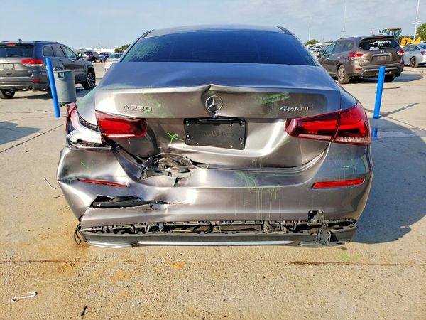 2019 MERCEDES-BENZ A220