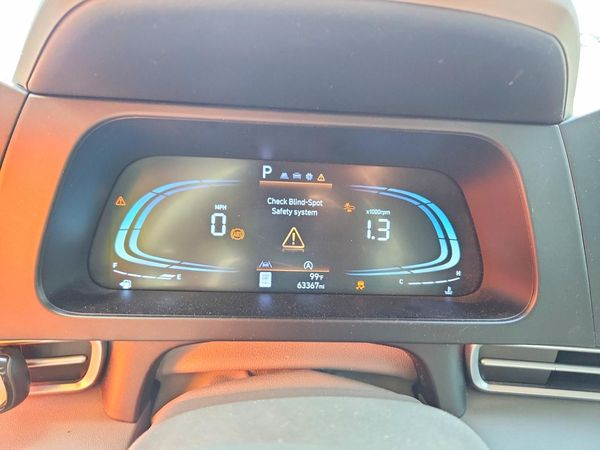 2024 HYUNDAI ELANTRA SE — ODOM