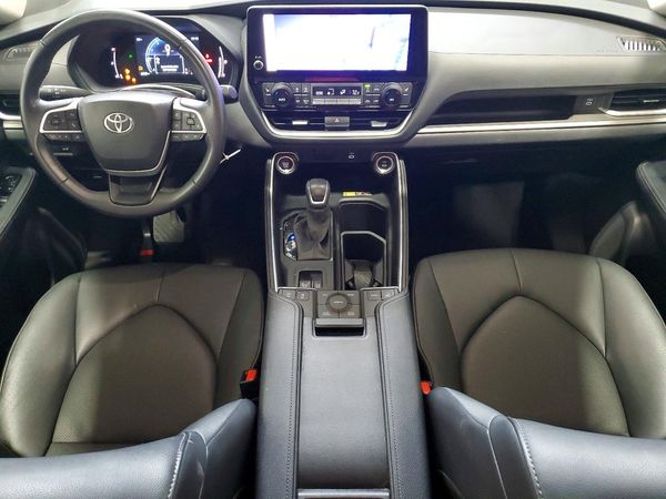 2025 TOYOTA GRAND HIGHLANDER