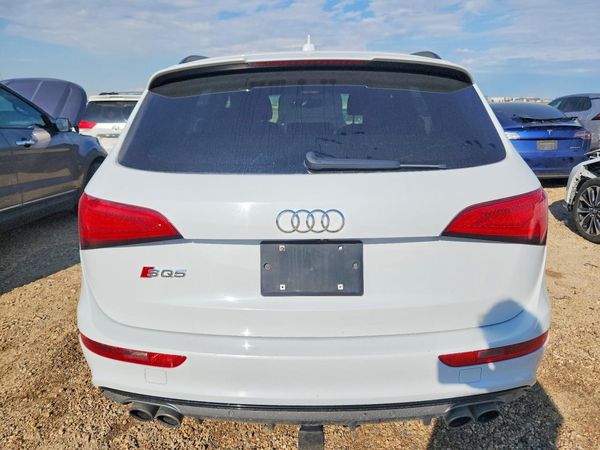 2016 AUDI SQ5 quattro Premium Plus