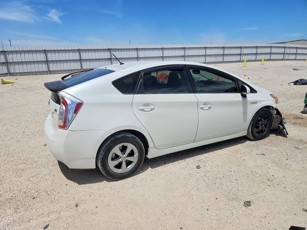 2012 TOYOTA PRIUS