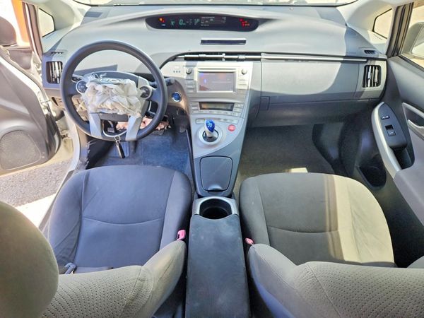 2012 TOYOTA PRIUS