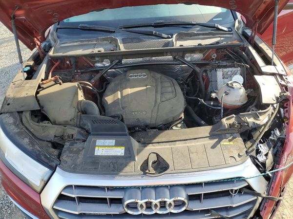 2018 AUDI Q5 quattro Premium Plus