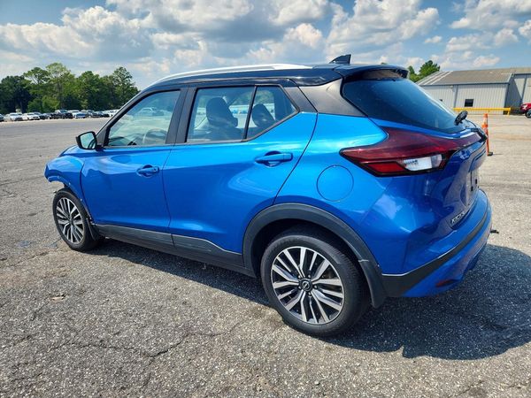 2022 NISSAN KICKS SV