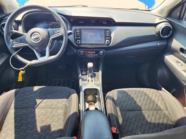 2022 NISSAN KICKS SV