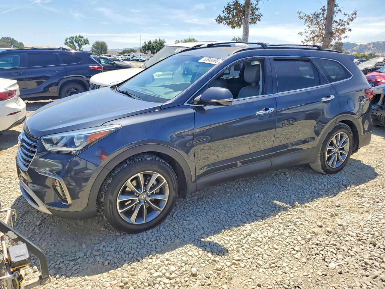 2018 HYUNDAI SANTA FE SE Premium pkg