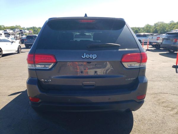 2019 JEEP CHEROKEE Laredo — DIRR