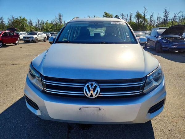 2017 VOLKSWAGEN TIGUAN S, Limited — DIRF