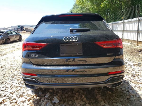 2020 AUDI Q3 S Line quattro Premium