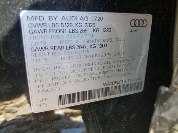 2020 AUDI Q3 S Line quattro Premium