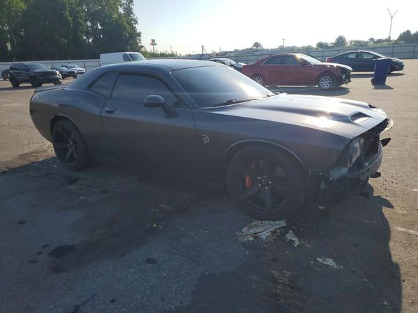 2019 DODGE CHALLENGER SRT Hellcat