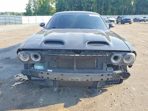 2019 DODGE CHALLENGER SRT Hellcat