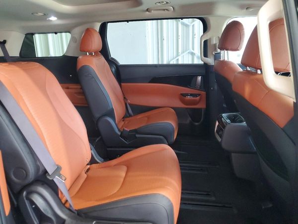 2024 KIA CARNIVAL SX, SX Prestige