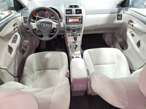 2012 TOYOTA COROLLA