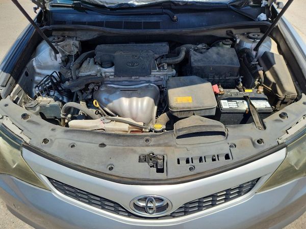 2014 TOYOTA CAMRY