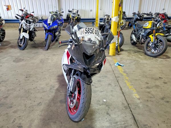 2025 KAWASAKI ZX636