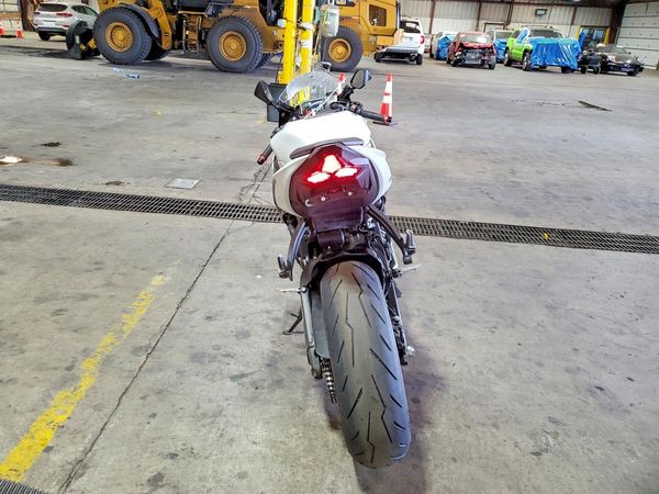 2025 KAWASAKI ZX636