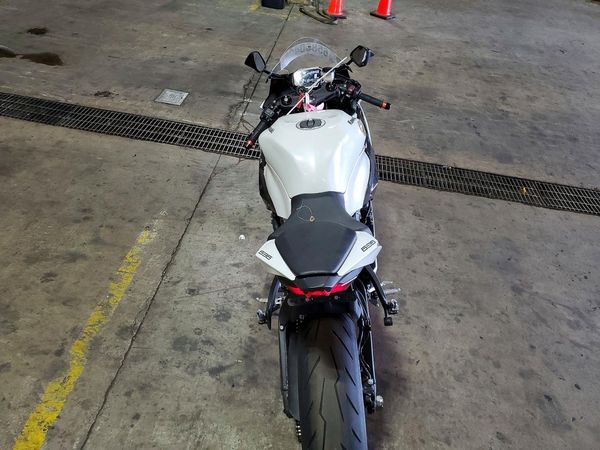 2025 KAWASAKI ZX636