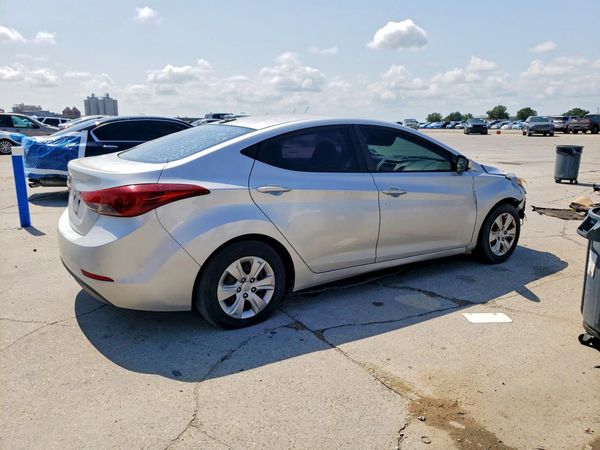 2016 HYUNDAI ELANTRA