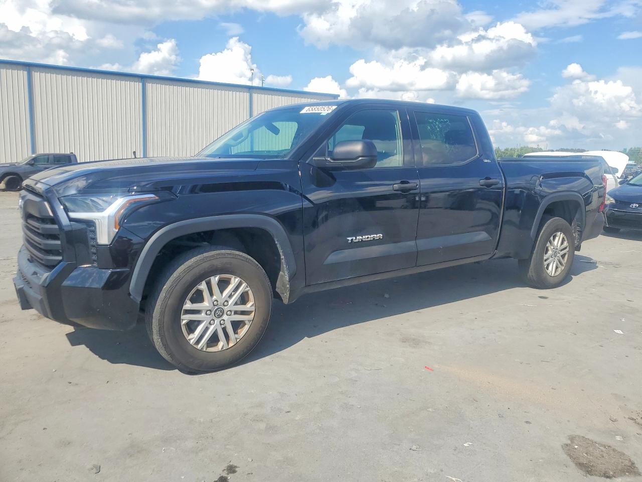 2022 TOYOTA TUNDRA