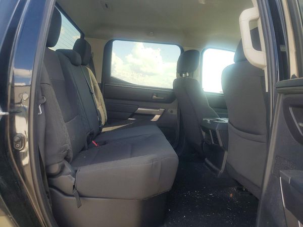 2022 TOYOTA TUNDRA