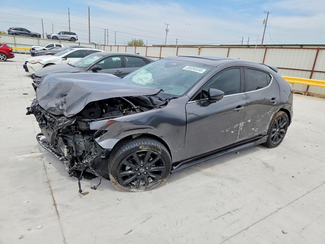 2025 MAZDA 3 Premium Plus Package — Front 3/4