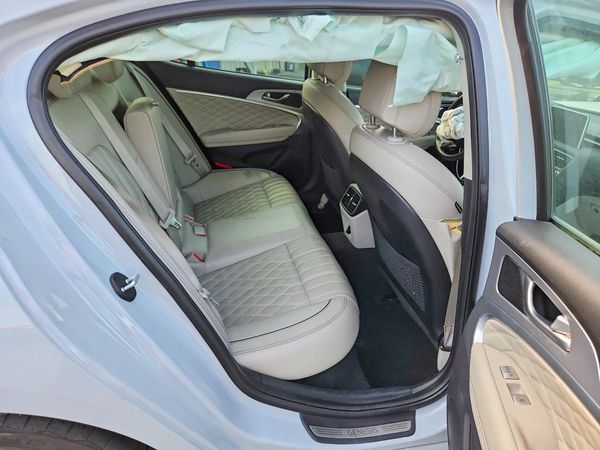 2020 GENESIS G70