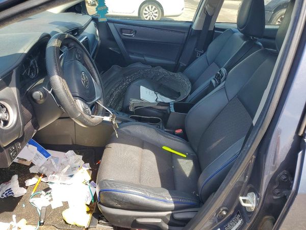 2019 TOYOTA COROLLA