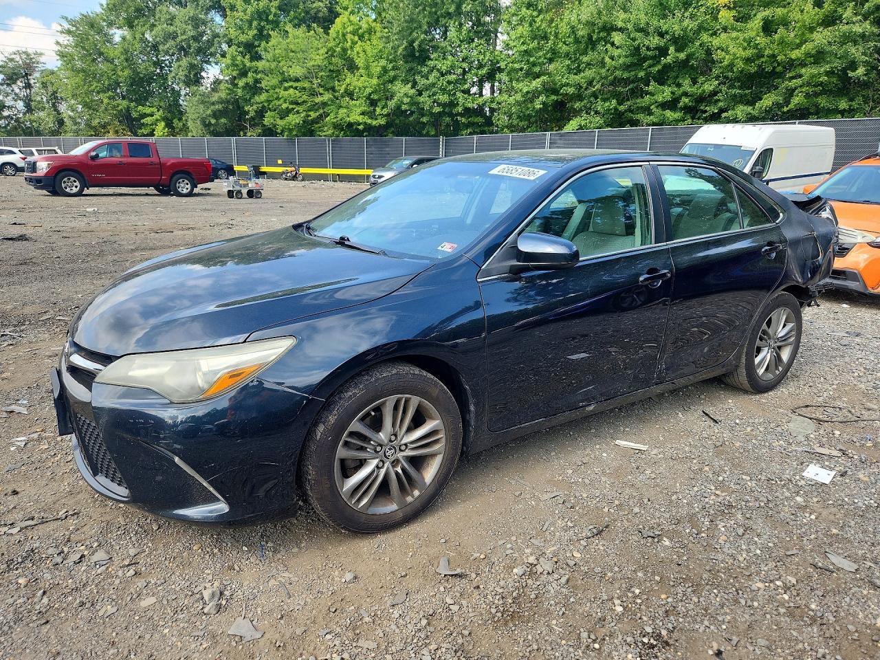 2015 TOYOTA CAMRY