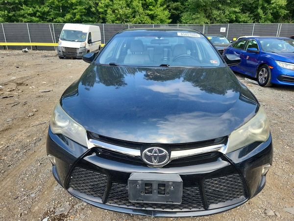 2015 TOYOTA CAMRY