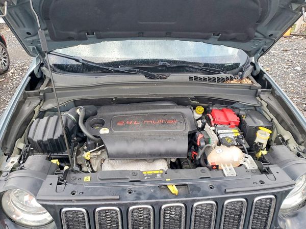 2018 JEEP RENEGADE Sport