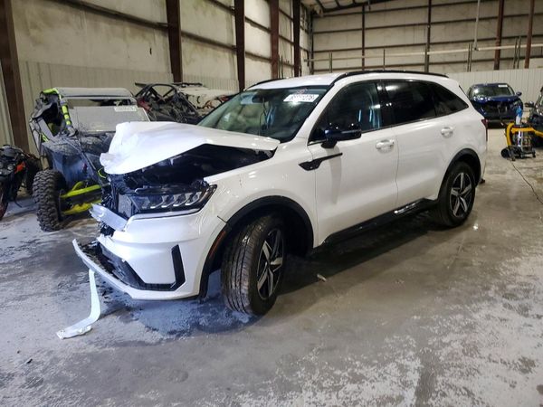 2022 KIA SORENTO