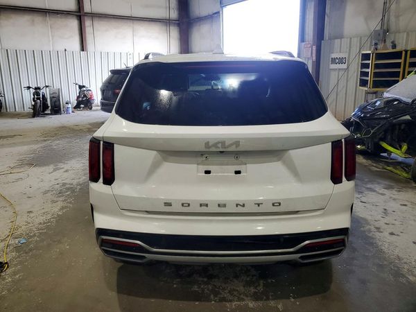 2022 KIA SORENTO