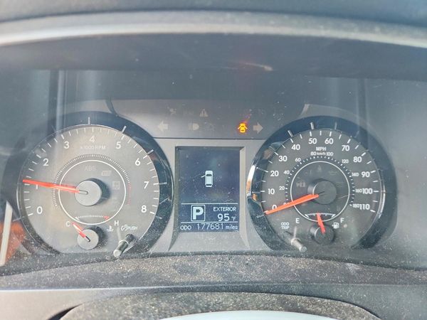 2017 TOYOTA SIENNA LE Mobility/LE