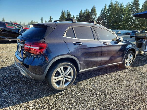 2018 MERCEDES-BENZ GLA GLA250