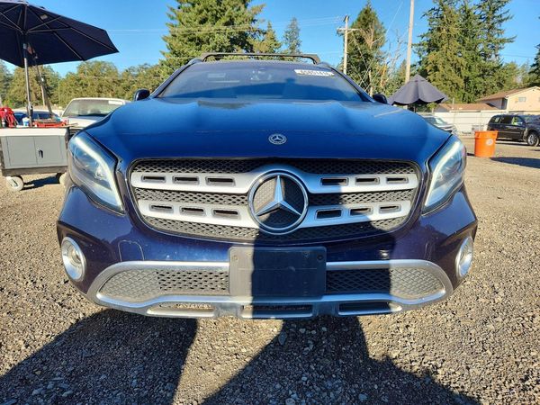 2018 MERCEDES-BENZ GLA GLA250