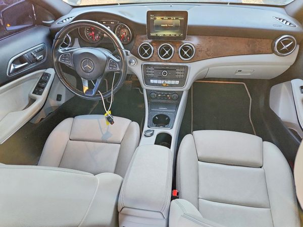 2018 MERCEDES-BENZ GLA GLA250