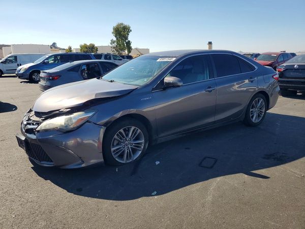 2016 TOYOTA CAMRY SOLA Hybrid