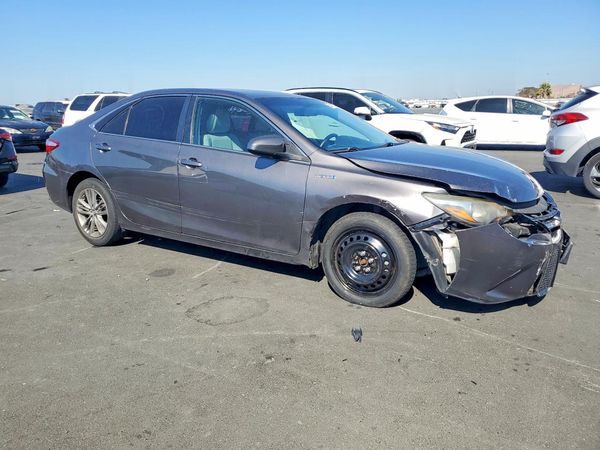 2016 TOYOTA CAMRY SOLA Hybrid