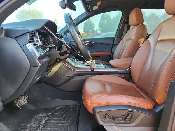 2021 AUDI Q7 quattro Premium Plus
