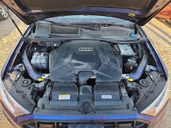 2021 AUDI Q7 quattro Premium Plus